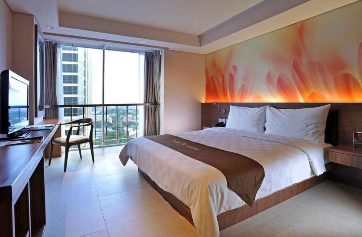 Midtown Hotel Surabaya Dış mekan fotoğraf