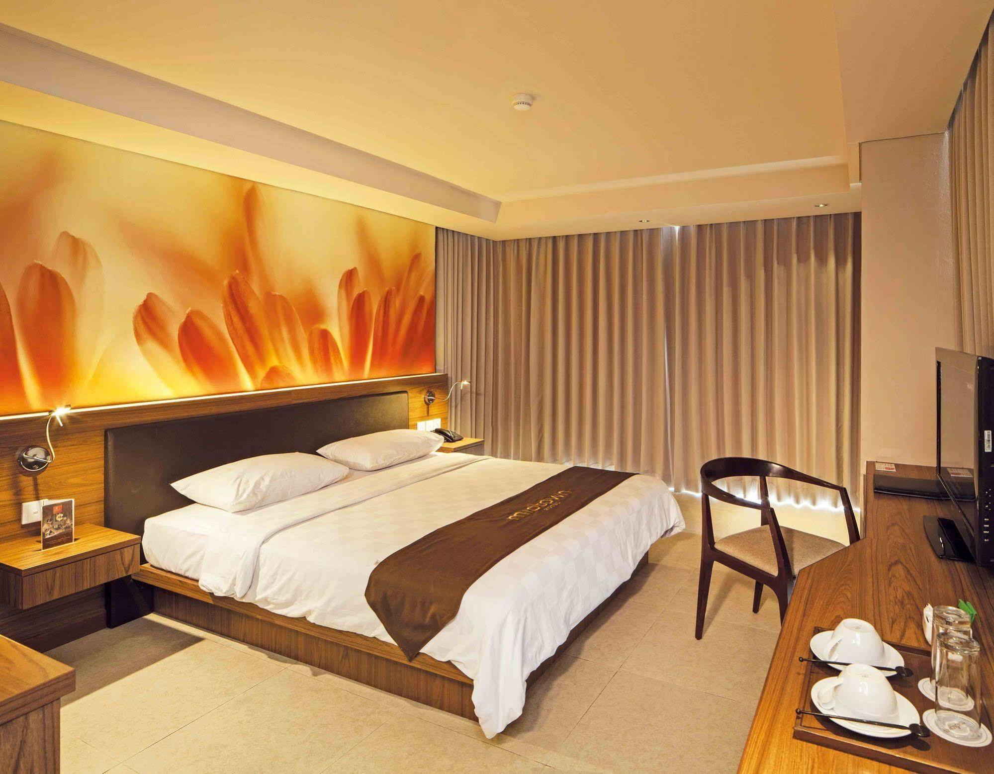 Midtown Hotel Surabaya Dış mekan fotoğraf
